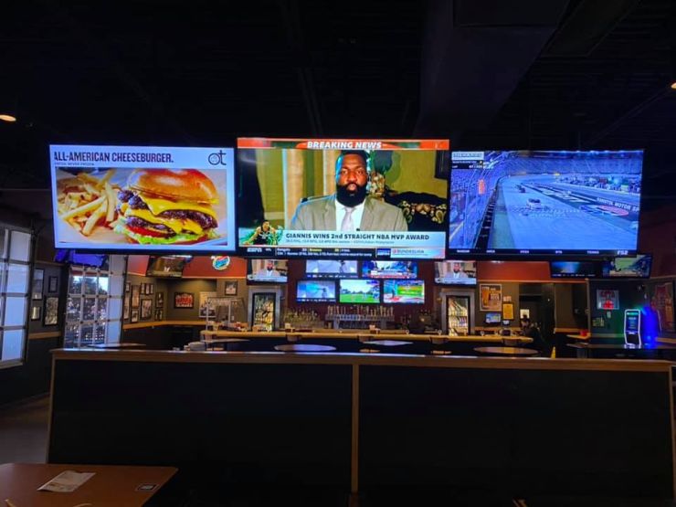 BUFFALO WILD WINGS